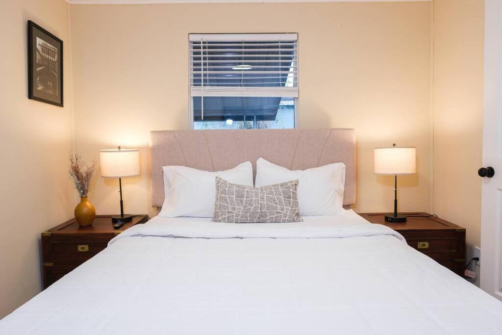 House Near Tampa Zoo And Busch Gardens, Free High Speed Wifi Villa Luaran gambar